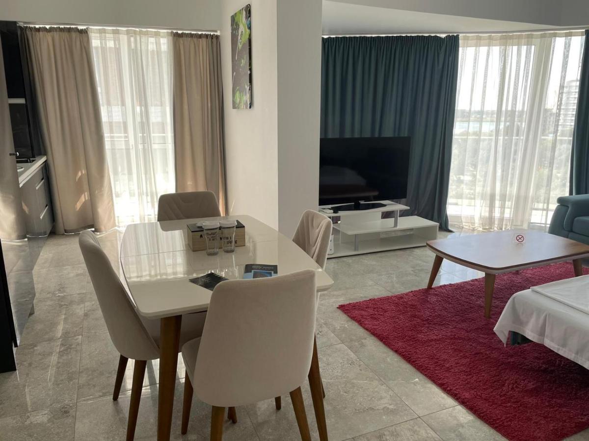 Apartment White Tower Privat 504 *